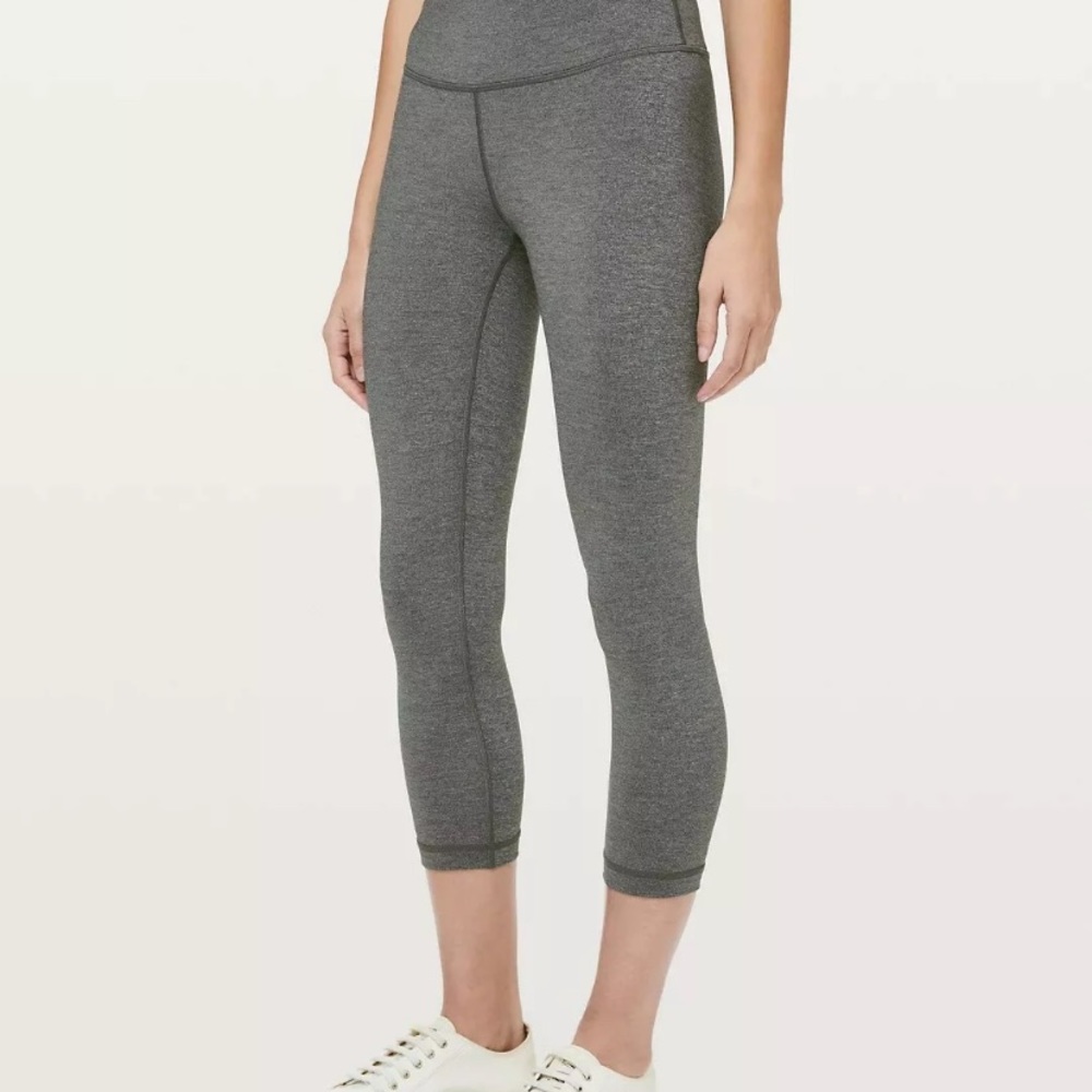 Lululemon WUNDER UNDER CROP (HIGH-RISE) 10